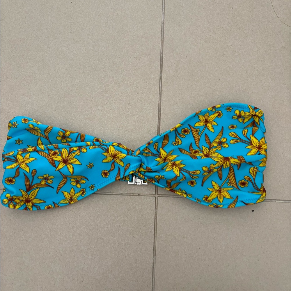 NWT Bright swimwear strapless bikini tops